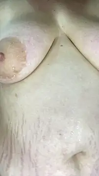 Chloee_Peach webcam