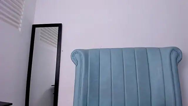 BlondieCutee webcam