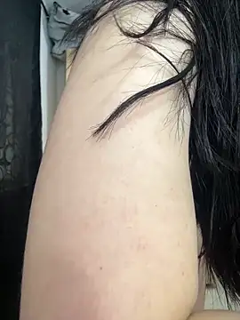 Briana_Hottt webcam