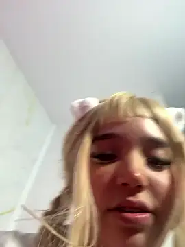 hinata_dolly webcam