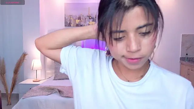 issi_loren webcam