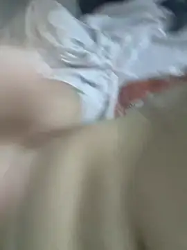 MegueMeg webcam