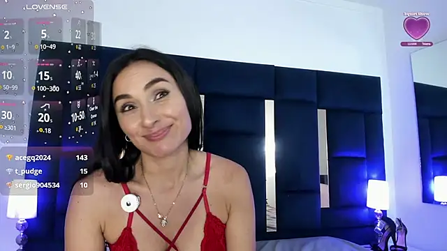 velvetlunaa_ webcam