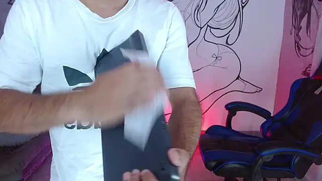 caius_bigcock1 webcam