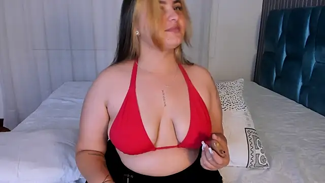 SabrinaMaddox webcam