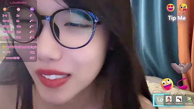 yangyang-234 webcam