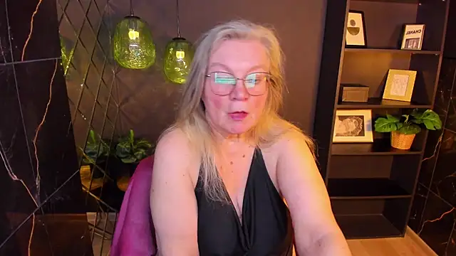 NataliMellow webcam