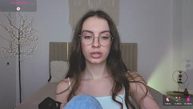 Real_cutie1 webcam