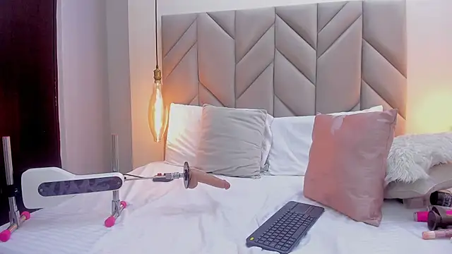 IsabellaFoox webcam