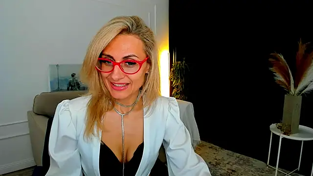 museofstage - MuseOfStage's free webcam - UK Sex Cams
