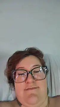 HunnyyLove webcam