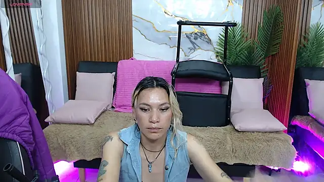 alonddra_tay webcam