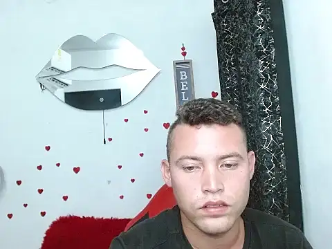 sven_fox723 webcam