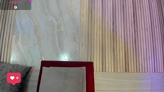 BriannaChelsea webcam