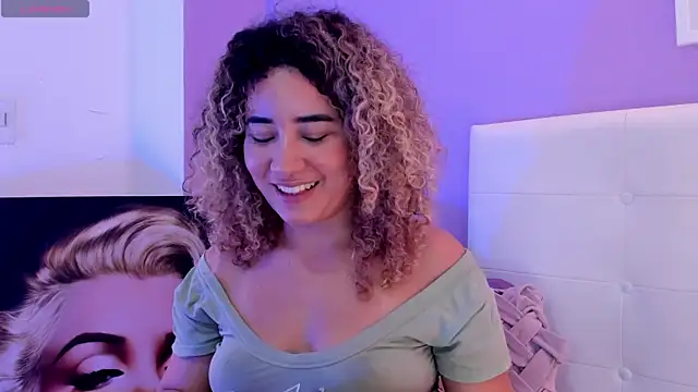 Charlotte11-11 webcam