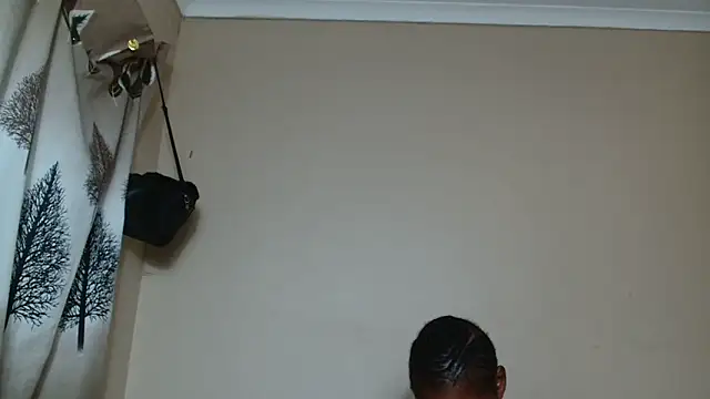 BootyDarkEbony webcam