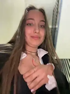 ICrazyOneIRL from StripChat is Freechat