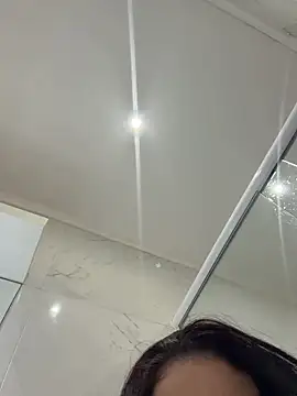 Rafaellaz's live cam