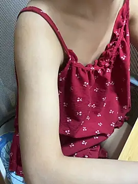 Mina048 webcam