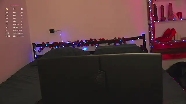 Olivia_Faye webcam