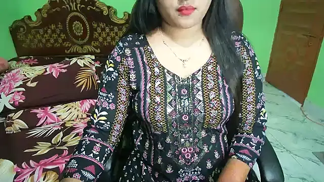 BengaliQueenStar webcam