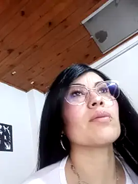 Tania_mature webcam
