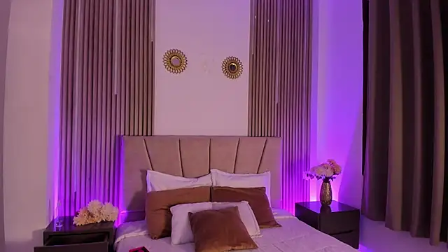 Victoria_Beaumont webcam