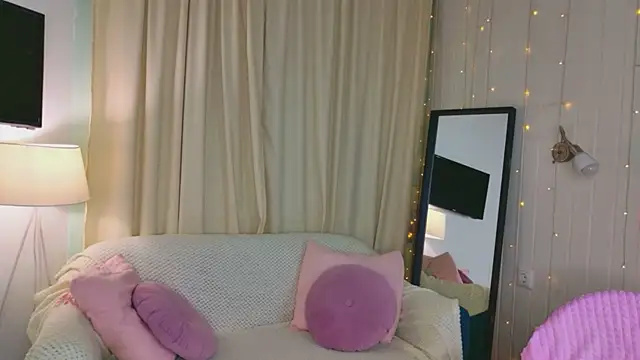 Beatrica_Klein webcam