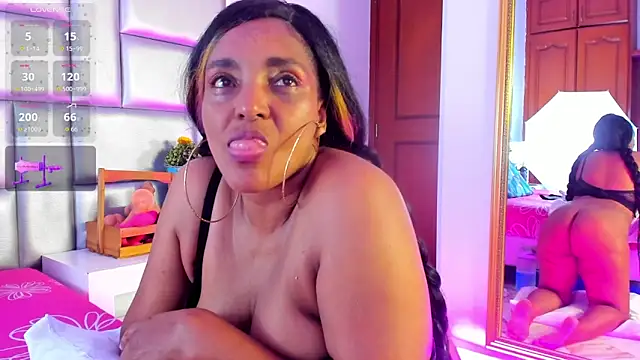 LovelyNickii webcam
