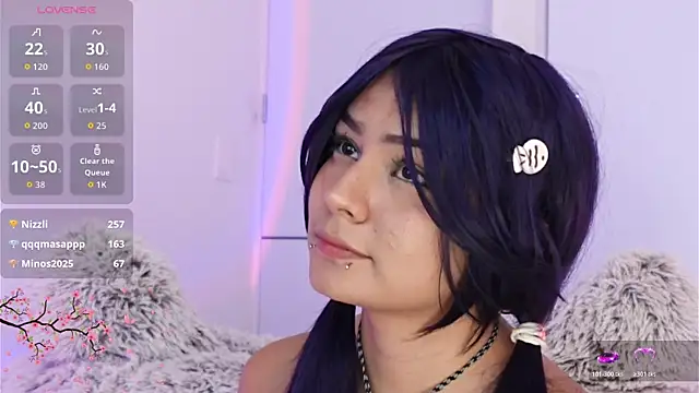 Evelynnee webcam