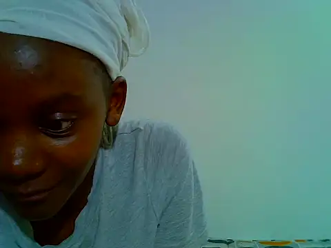 PetiteDoll_06 webcam