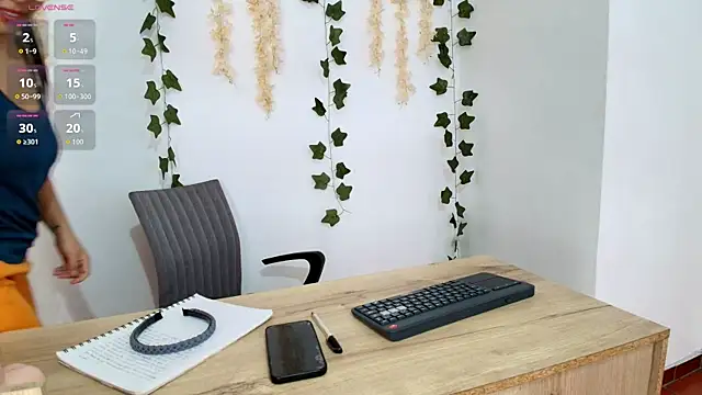 Emma_Sanz__ webcam