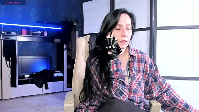 Lucky_Milf webcam