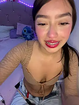 Miakittyyy webcam