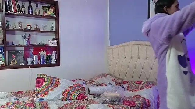 stephania_t webcam