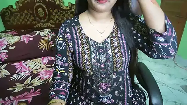 BengaliQueenStar webcam