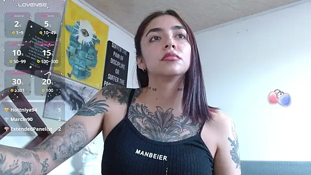 ZoeBakers_ webcam
