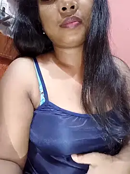 Riya_7888 webcam