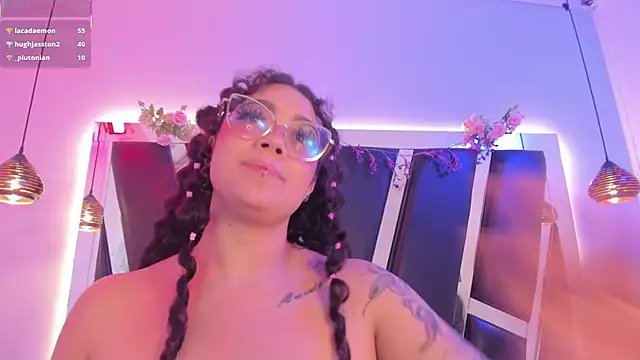 antonelllepiercee webcam
