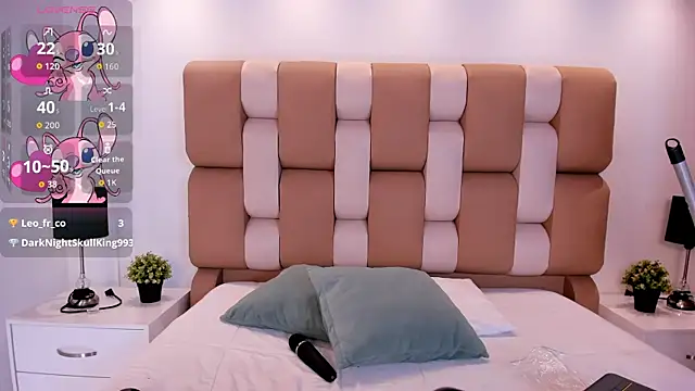 Caroline_Millerr webcam