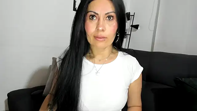 Tania_mature webcam