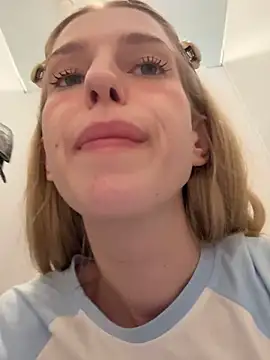 kira_mia