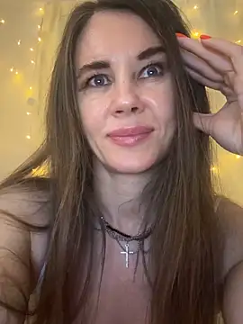 LucieMack webcam