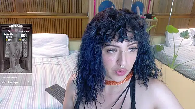 Eli666uwu webcam