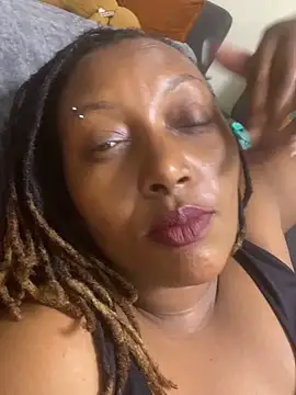 FREAKYBBW_001 webcam