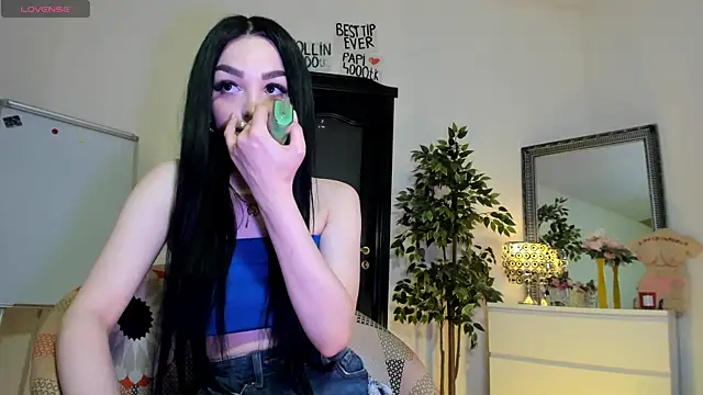 Peanaughty webcam