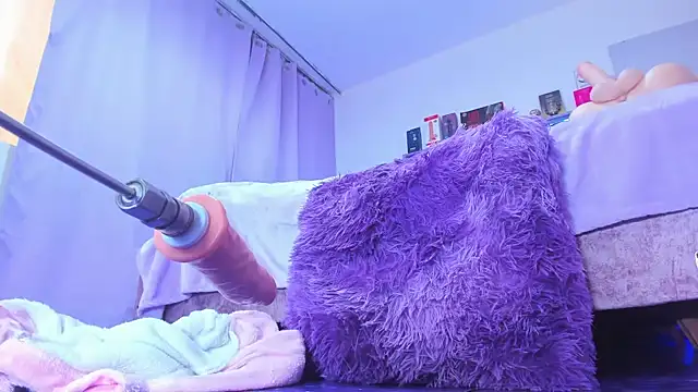 Luna_Analya webcam