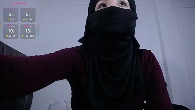 __Nahia webcam