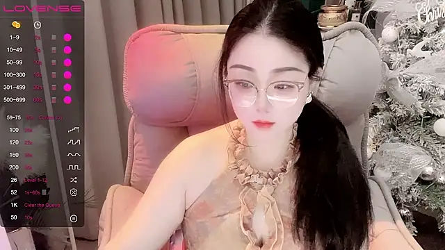 Monica-666888- webcam