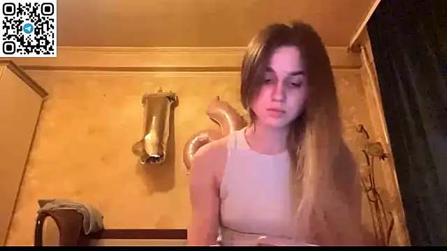 LovelySilk_63 webcam